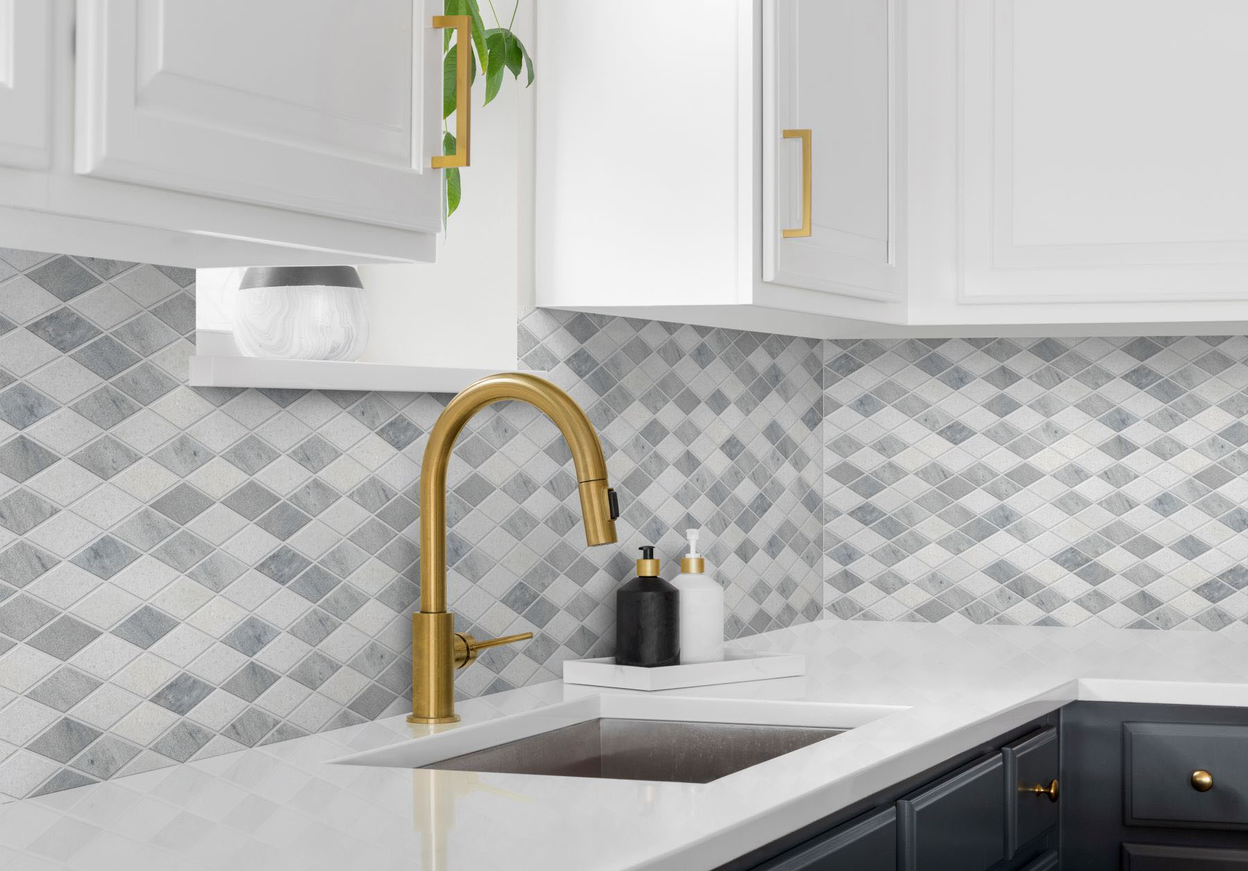 Grey White Multicolor Marble Diamond Honed Mosaic | Roma Tile NY